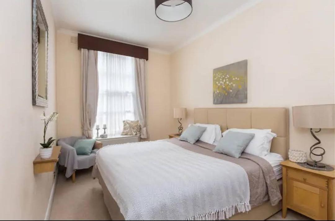 London Guest Room Exterior photo